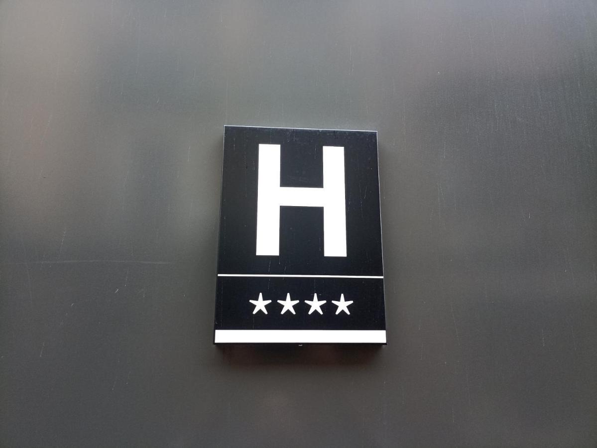 Hotel Orangine L'Hospitalet de Llobregat Exteriér fotografie